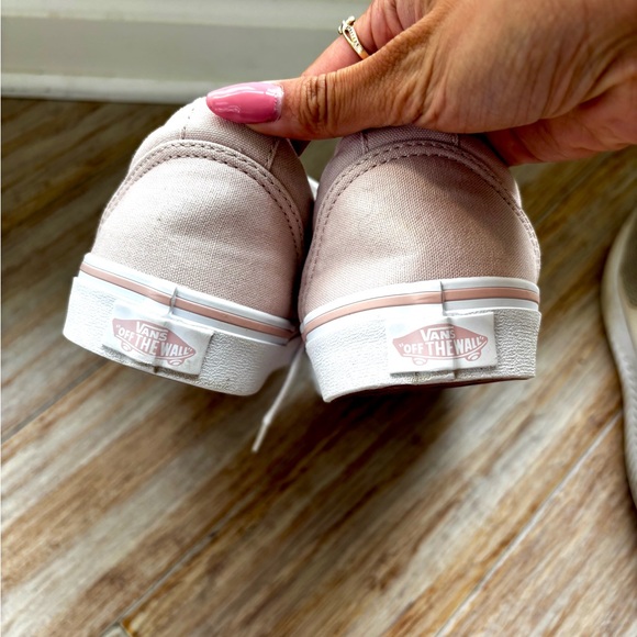 ❗️SOLD❗️ - Picture 2 of 7